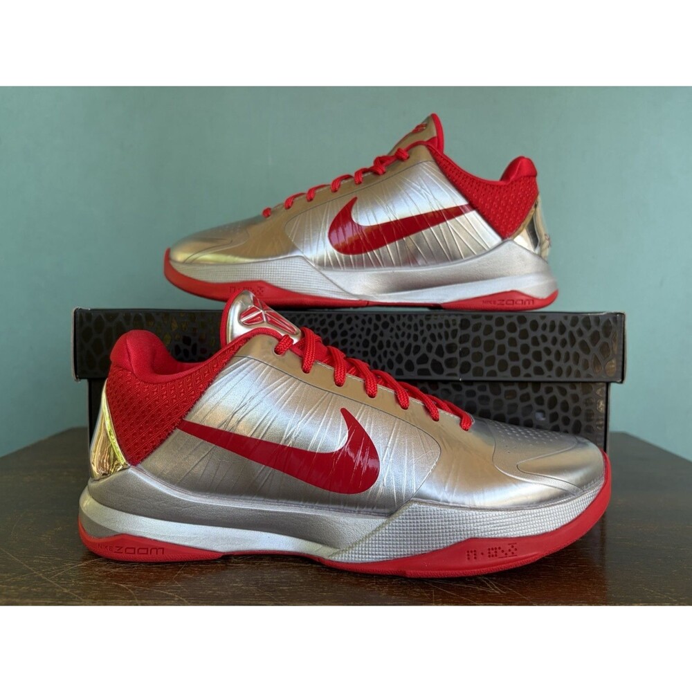Nike Kobe 5 Protro PE Caitlin Clark Rookie Of The Year Men's Size 8 IV2712-001